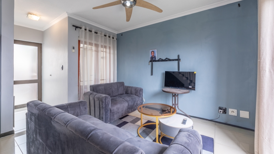 2 Bedroom Property for Sale in Parklands Western Cape